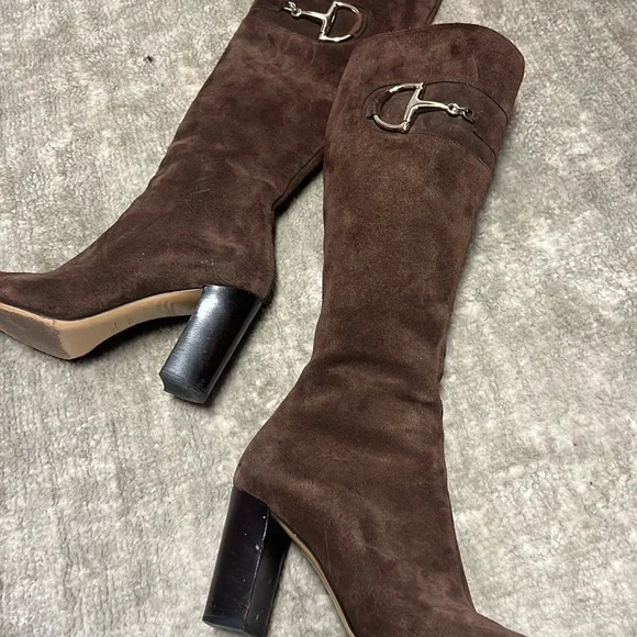 Hasler Horsebit Accent Suede Boots
Women's Size: 38.5 - Picture 3 of 3